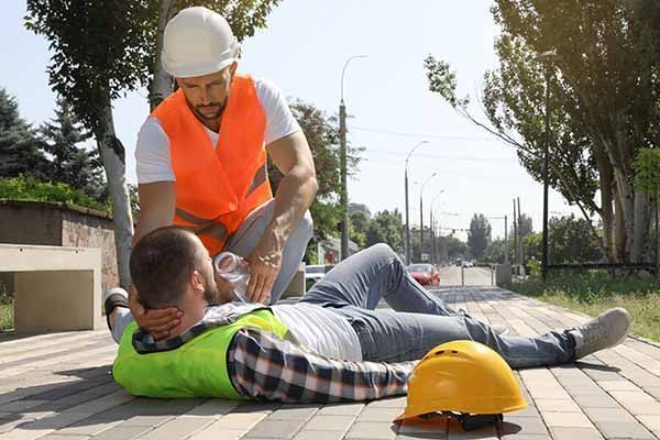 ¡No esperemos al golpe de calor, impongamos nuestras condiciones! EL CALOR MATA.